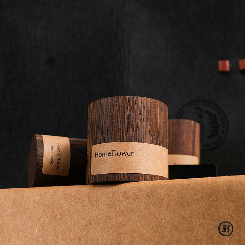 Home Fragrance And Diffuser - Аромадиффузор с ароматом черного ореха –